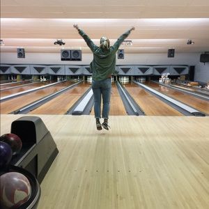 Meet your Posher, Carrie